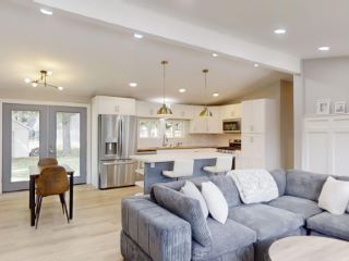 Foreclosed Home - List 101376025