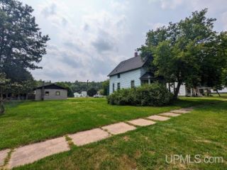 Foreclosed Home - 9 MARQUETTE AVE, 49920