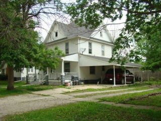 Foreclosed Home - 105 S WAYNE ST, 50008