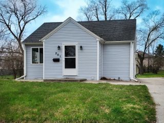 Foreclosed Home - 201 N FRANKLIN AVE, 50014