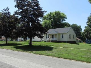 Foreclosed Home - 905 PINE ST, 50022