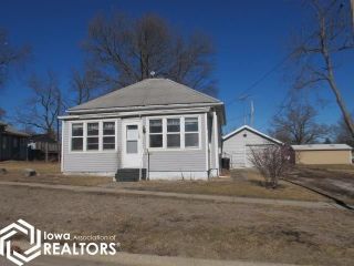 Foreclosed Home - 1125 ORCHARD AVE, 50049
