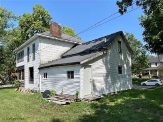 Foreclosed Home - 534 N GRAND ST, 50049