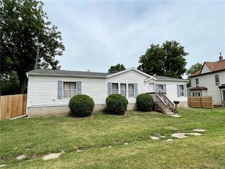 Foreclosed Home - 226 E FRONT ST, 50054