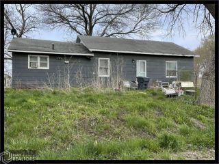 Foreclosed Home - 103 S WEST ST, 50065