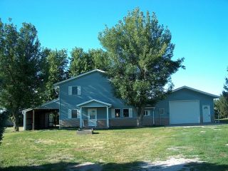 Foreclosed Home - 411 320TH AVE, 50112