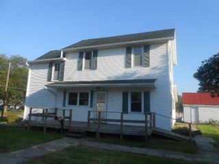 Foreclosed Home - 417 6th Ave, 50112