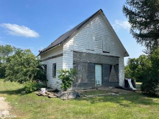 Foreclosed Home - 604 E 2ND ST, 50126