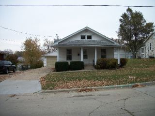 Foreclosed Home - 801 STREETER ST, 50138