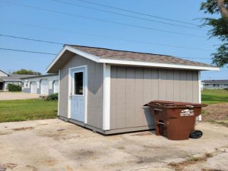 Foreclosed Home - 225 N 7TH ST, 50154
