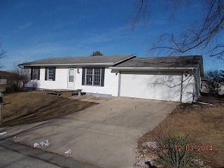 Foreclosed Home - 1327 Greenfield Dr, 50158
