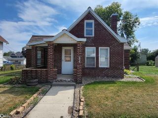 Foreclosed Home - 606 W CHURCH ST, 50158
