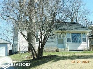 Foreclosed Home - 613 N 16TH ST, 50158