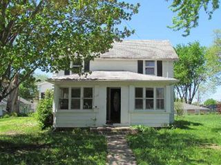 Foreclosed Home - 709 E 8TH ST N, 50208