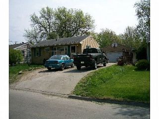 Foreclosed Home - 804 E 12TH ST N, 50208
