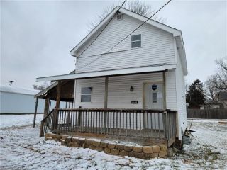 Foreclosed Home - 740 N 3RD AVE E, 50208