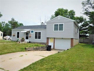 Foreclosed Home - 602 W 14TH ST N, 50208
