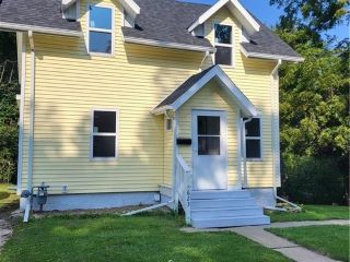 Foreclosed Home - 623 E 8TH ST S, 50208
