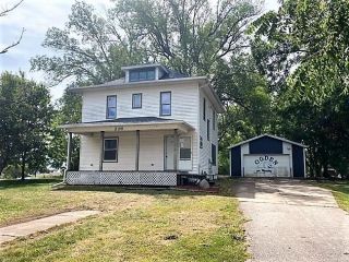 Foreclosed Home - 226 W Division Street, 50212