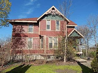 Foreclosed Home - 202 Elm Ave, 50276
