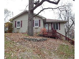 Foreclosed Home - 2511 SHERWOOD DR, 50310