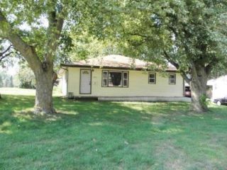 Foreclosed Home - 5432 SW 17TH ST, 50315