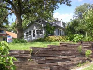 Foreclosed Home - 1989 SW 9TH ST, 50315