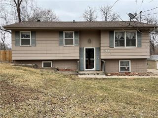Foreclosed Home - 1013 FRAZIER AVE, 50315