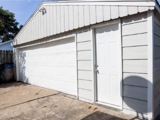 Foreclosed Home - 1215 SOUTHLAWN DR, 50315