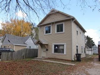 Foreclosed Home - 1233 E 13TH ST, 50316