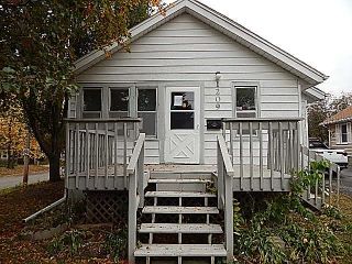 Foreclosed Home - 1209 E SHERIDAN AVE, 50316