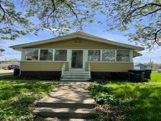 Foreclosed Home - 2407 LOGAN AVE, 50317