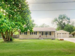 Foreclosed Home - 4531 NE 40TH AVE, 50317