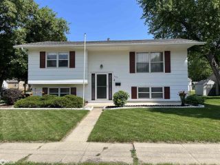 Foreclosed Home - 1020 9TH ST NW, 50401