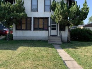 Foreclosed Home - 432 1ST ST NE, 50401