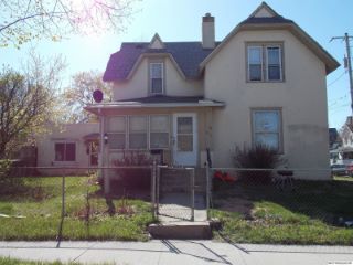 Foreclosed Home - 820 N DELAWARE AVE, 50401