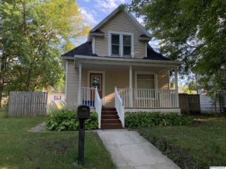 Foreclosed Home - 320 14TH ST NW, 50401