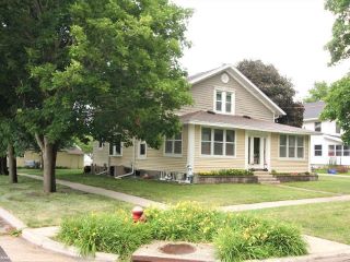 Foreclosed Home - 312 1ST ST NE, 50423