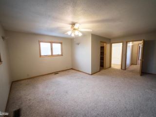Foreclosed Home - 116 S 4TH ST, 50449