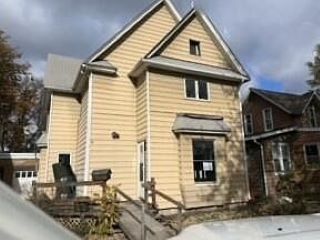 Foreclosed Home - 1432 3RD AVE N, 50501