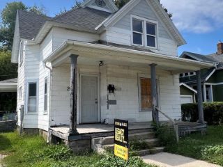 Foreclosed Home - 20 N 15TH ST, 50501