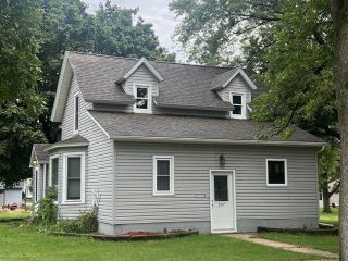 Foreclosed Home - 207 2ND AVE N, 50548