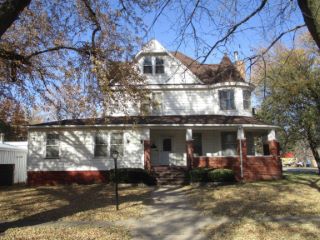 Foreclosed Home - 104 W MAIN ST, 50554