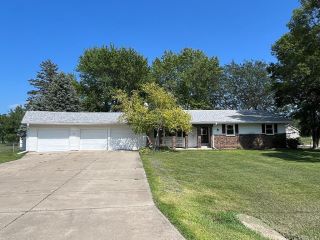 Foreclosed Home - 1901 MAIN ST, 50563