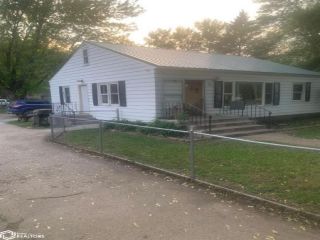 Foreclosed Home - 704 DES MOINES AVE, 50581