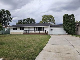 Foreclosed Home - 712 LAURA LN, 50595