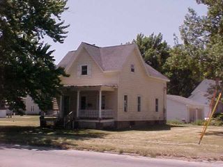 Foreclosed Home - 517 5TH AVE NE, 50644