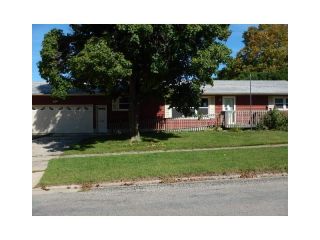 Foreclosed Home - 617 2nd Street Southeast, 50662