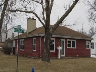 Foreclosed Home - 724 WISCONSIN ST, 50702