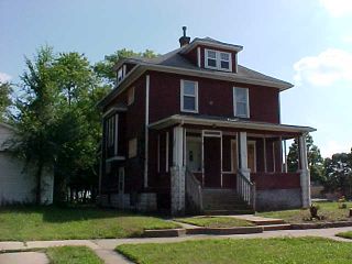 Foreclosed Home - 406 ALMOND ST, 50703